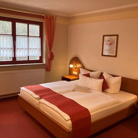 Hotel Zur Fernmuehle 지겐루크 외부 사진